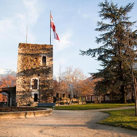 Ulvf La Citadelle De Conflans Hotel อัลแบร์วิลล์ ภายนอก รูปภาพ